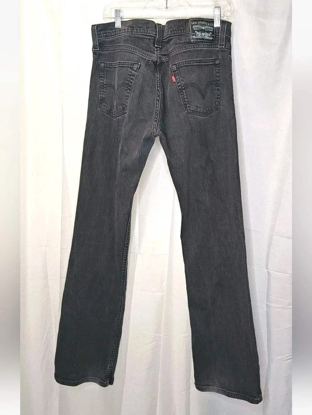 Levis levi 527